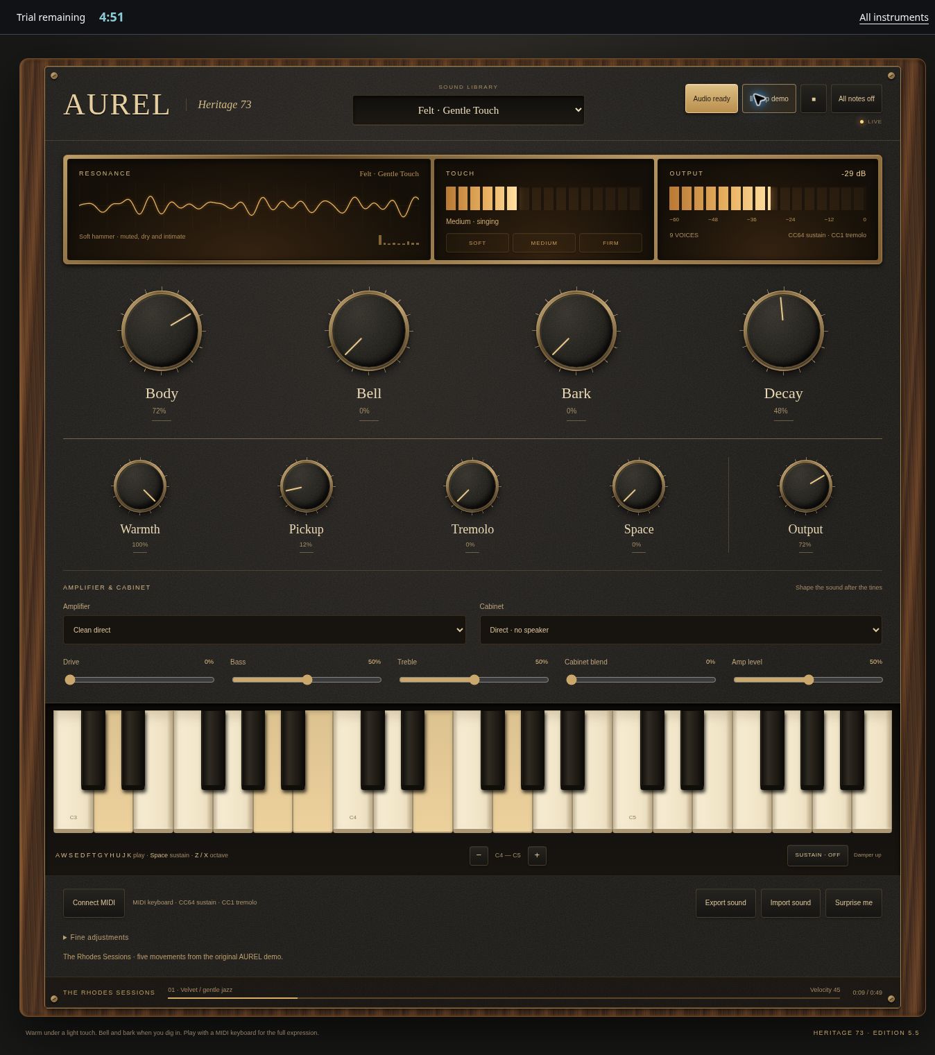 AUREL Heritage 73 edition 5.5 interface with walnut casing, brass controls, live waveform, amp and cabinet controls and piano keyboard
